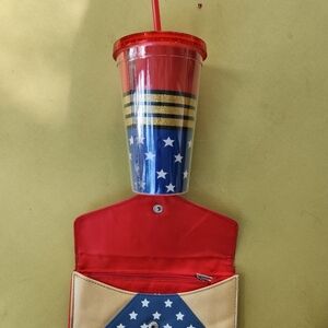 Wonder Woman Tumbler Cup & clutch